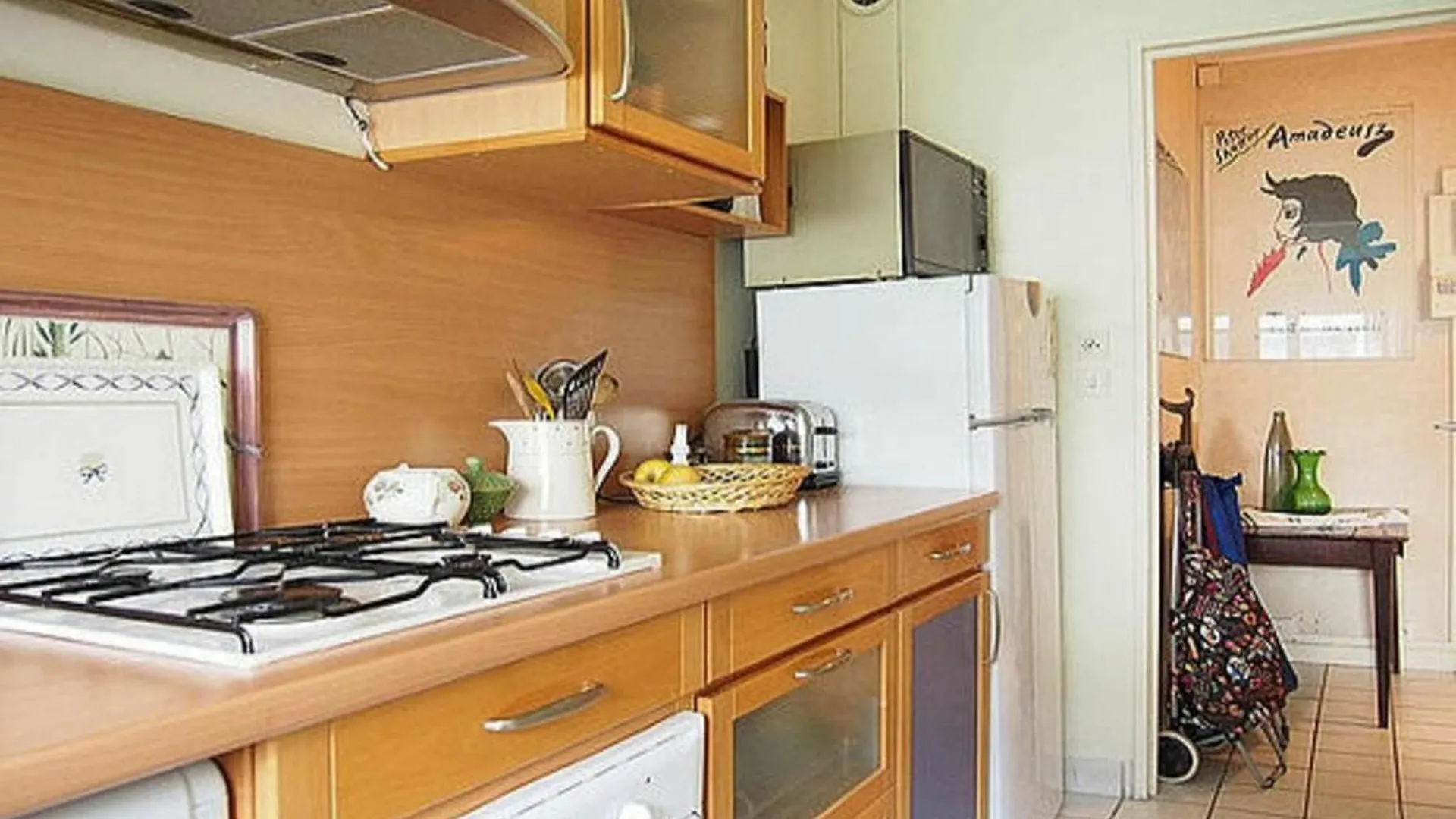 With One Bedroom In Paris, With Wonderful View, Enclose Apartment *