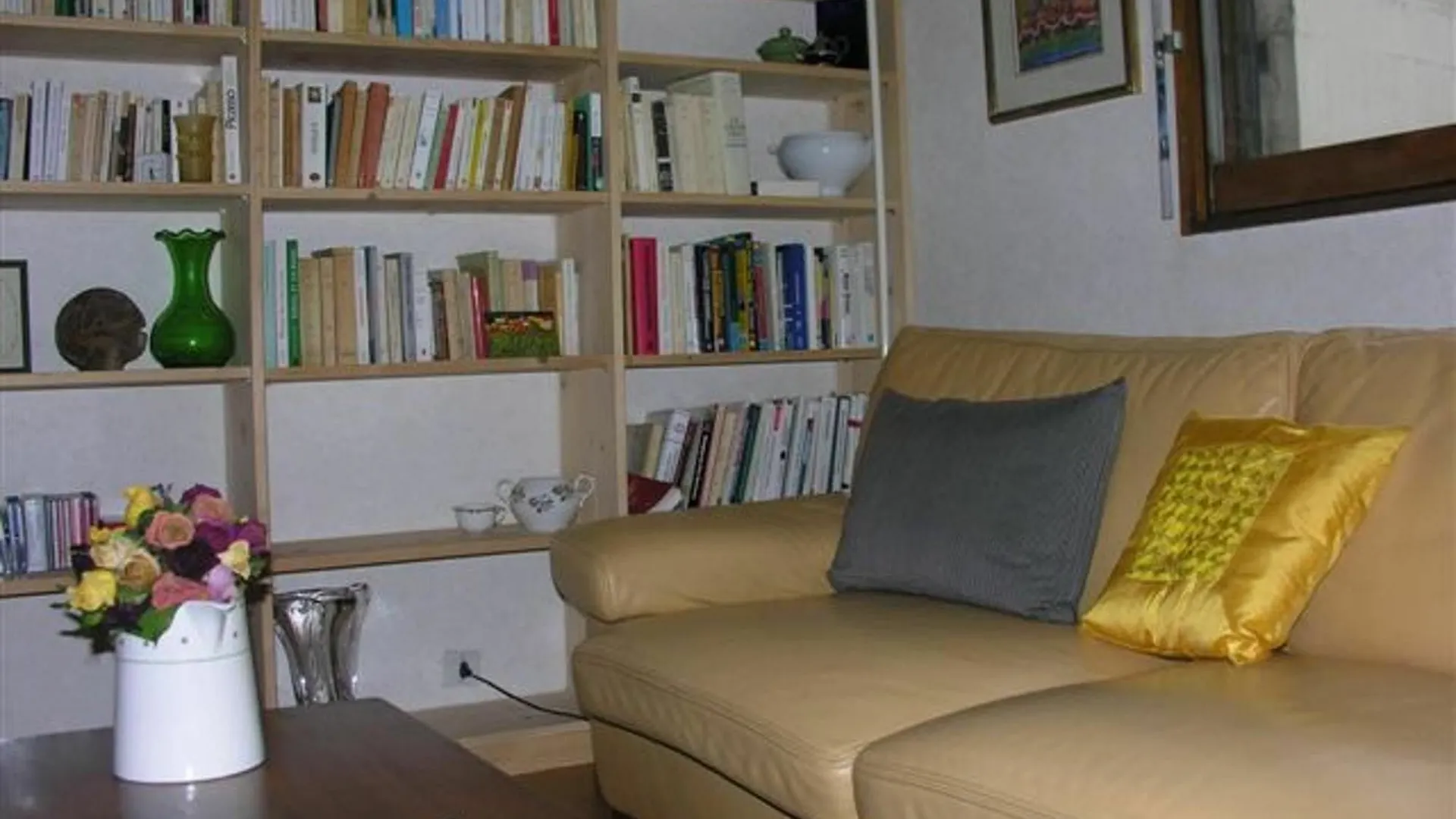 Διαμέρισμα With One Bedroom In Paris, With Wonderful View, Enclose Παρίσι